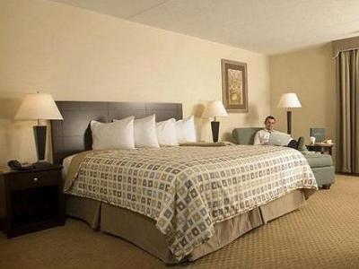 By Ihg 3*