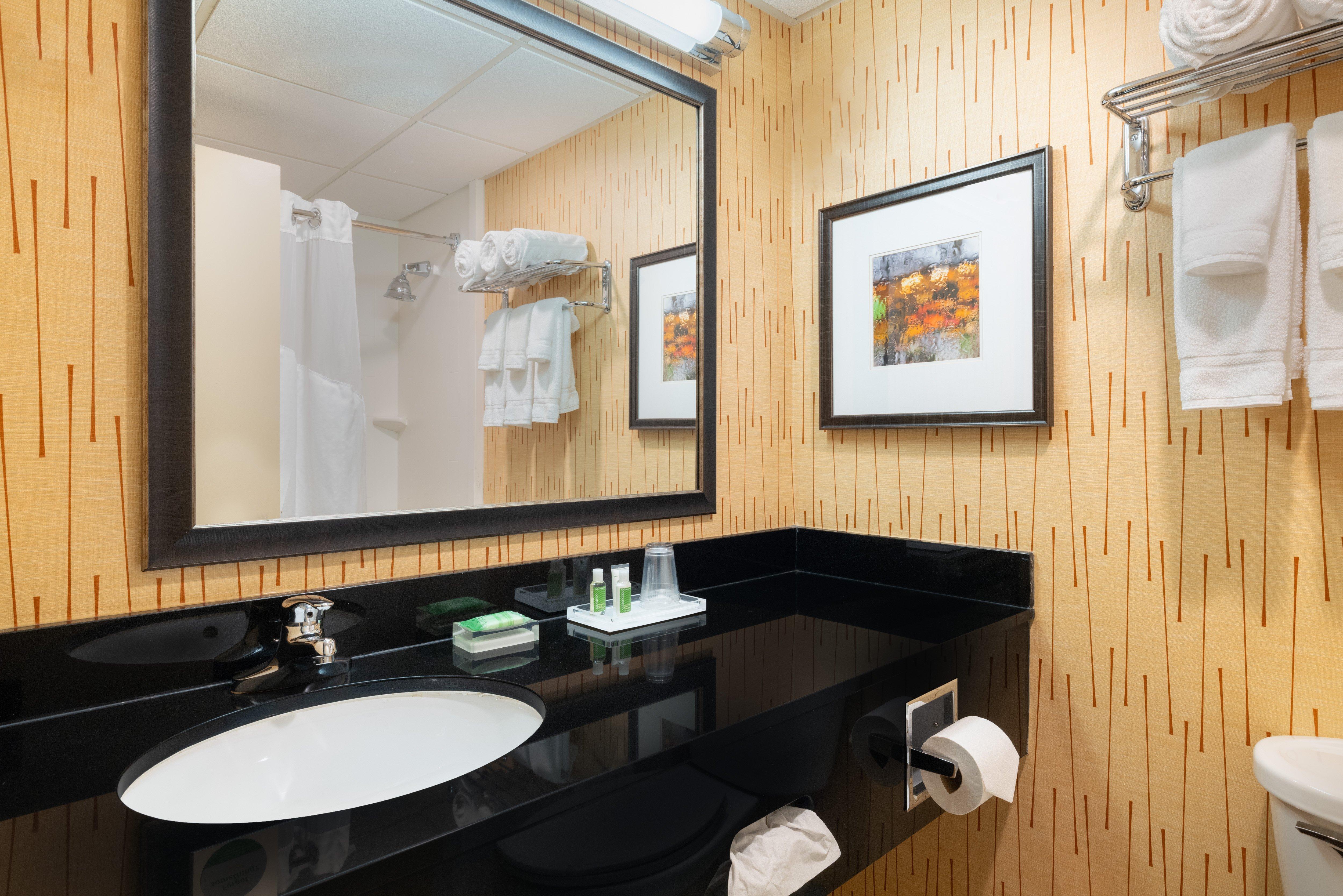 Hotel By Ihg 3*